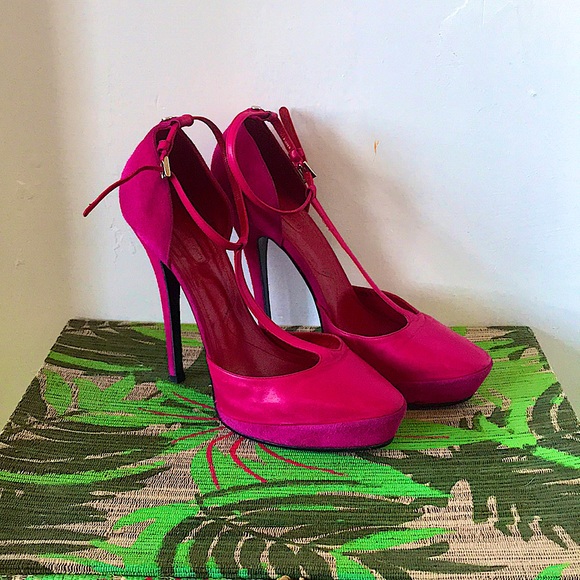 Cesare Paciotti hot pink stiletto heels SZ EU 39 - Picture 1 of 8